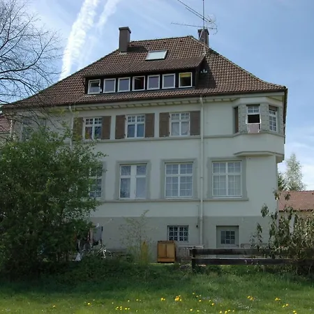 Apartment Mit Lounge Und Klavier *